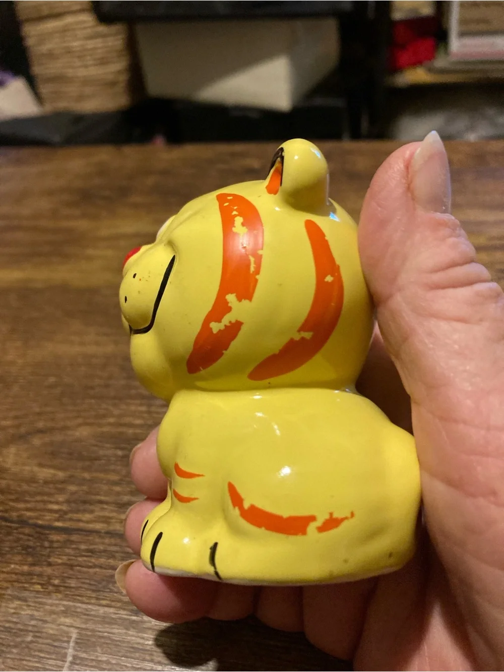 Whimsical yellow w/orange ceramic cat salt & pepper shakers
